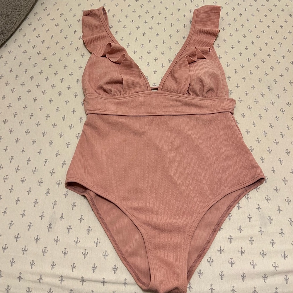 One piece swimsuit (BRAND NEW) blush pink